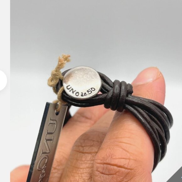 NWT Uno de 50 Attached Silver Plated Gray Crystal Multi Leather Bracelet SZ S - Picture 7 of 15